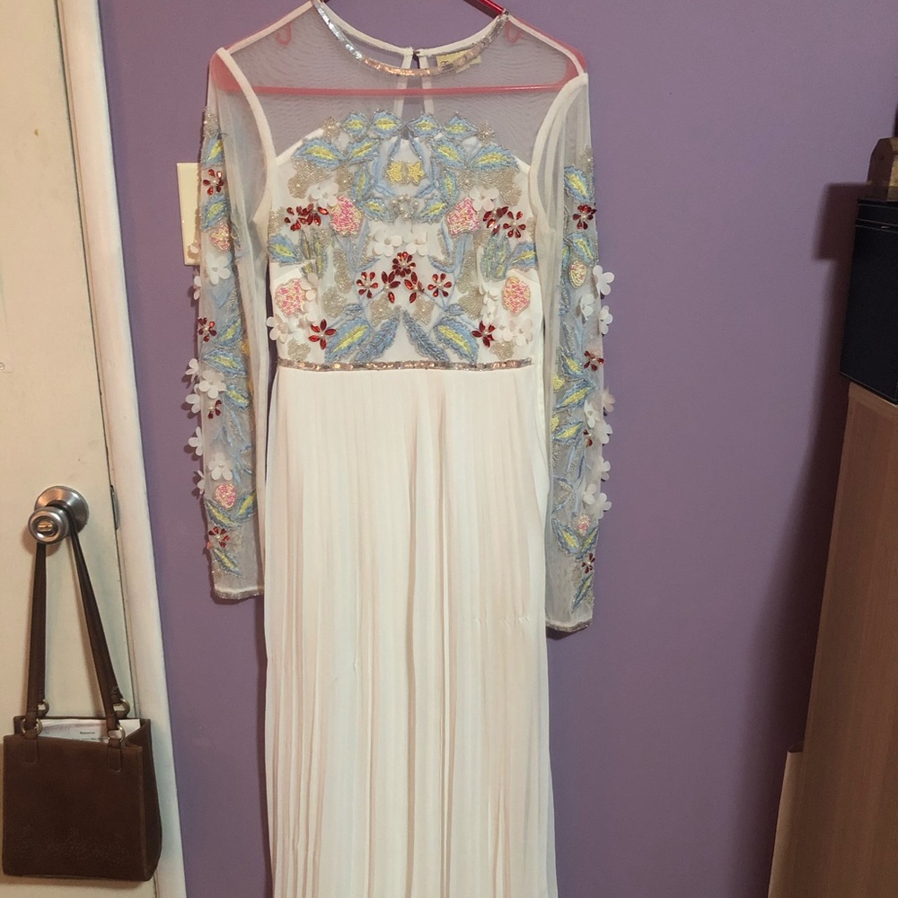 Formal dress!🤍